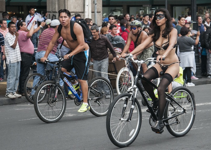 En muchos países, el uso de ciclovías ha mostrado crear beneficios que van más allá de un sentido de comunidad. Foto: Cuartoscuro