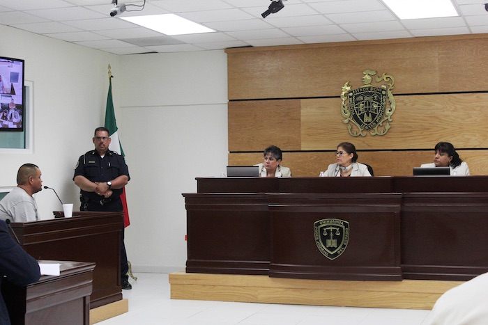 Juicio de implicados en el asesinato de varias mujeres en Ciudad Juárez, cuyos cuerpos fueron encontrados en el Arroyo del Navajo. Comparece ante el tribunal "El Gordo Maloso", José Hernández Martínez.  Foto: Alicia Fernández, especial para SinEmbargo