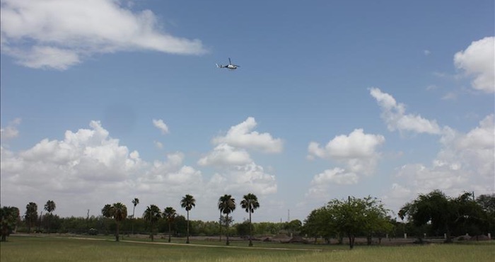 Un helicóptero de EU, forzado a aterrizar al ser disparado desde México. Foto: Archivo EFE