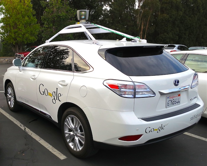 Google es de las empresas que más han manifestado su interés en el ramo automotriz. Foto: Wikimedia Commons