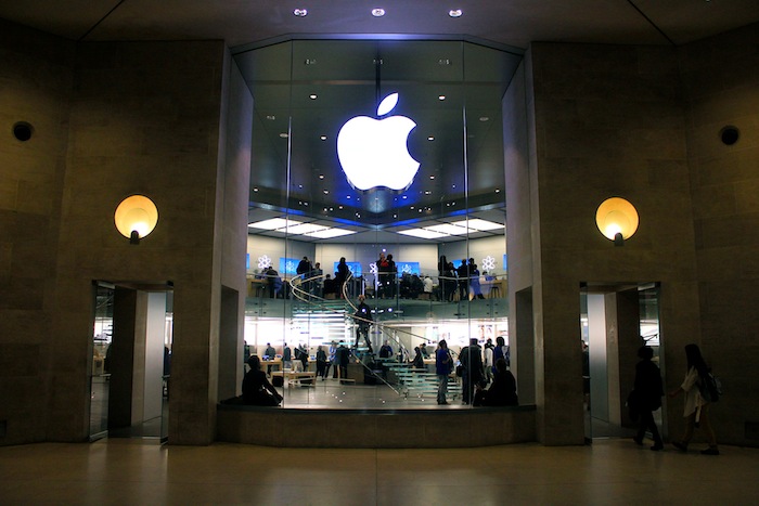 Apple aún no da a conocer su planes de manera concreta, pero cada es más palpable su interés en el tema de los coches. Foto: Wikimedia Commons