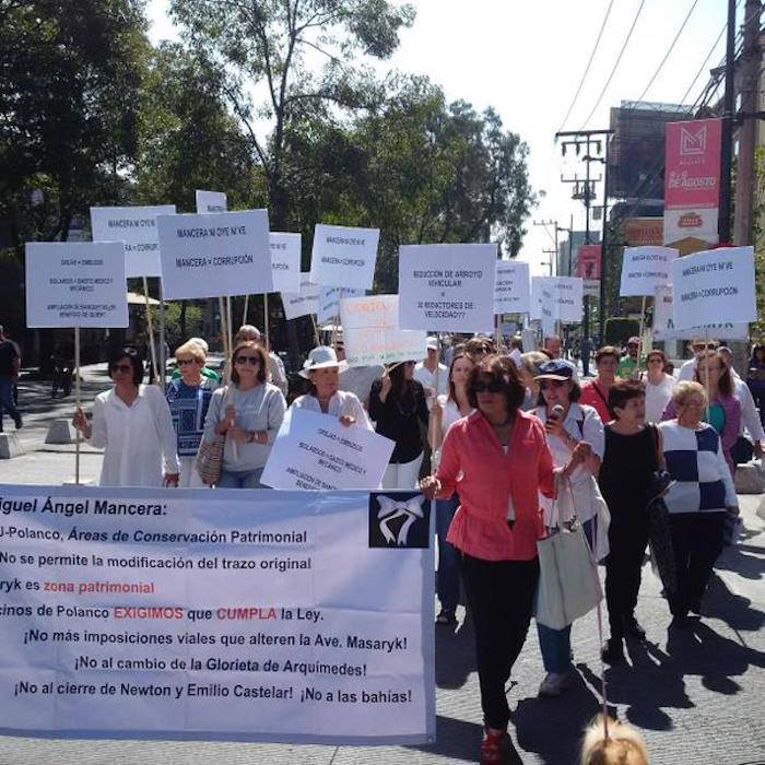 Vecinos Se Manifestaron En Protesta De Las Obras De Rehabilitación En Masaryk Foto Twitter alconsumidor