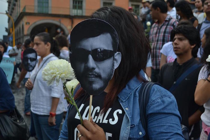 En la manifestación portaron fotografías de Rubén Espinosa. Foto: Yerania Rolón, BlogExpediente 