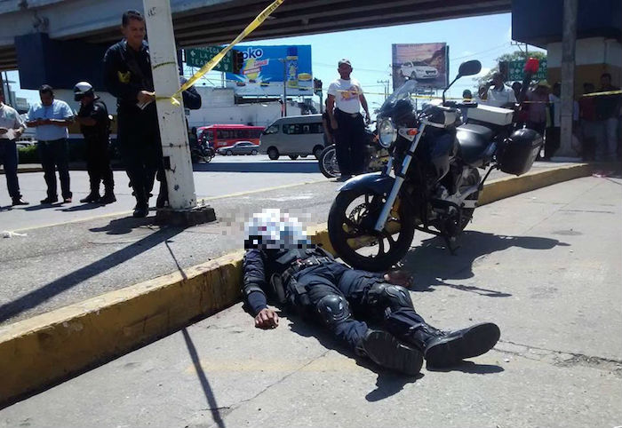 Tres policías murieron durante los enfrentamientos. Foto: Cuartoscuro 