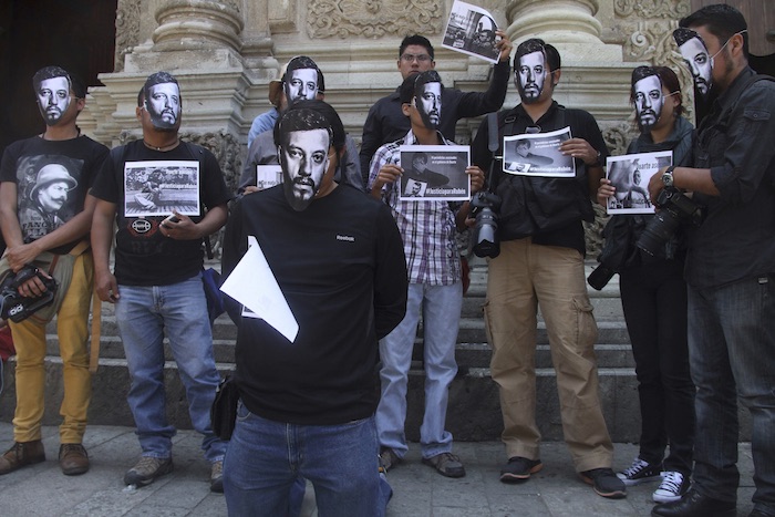 En diferentes estados del país se realizaron protestas por la muerte del fotoperiodista. Foto: Cuartoscuro