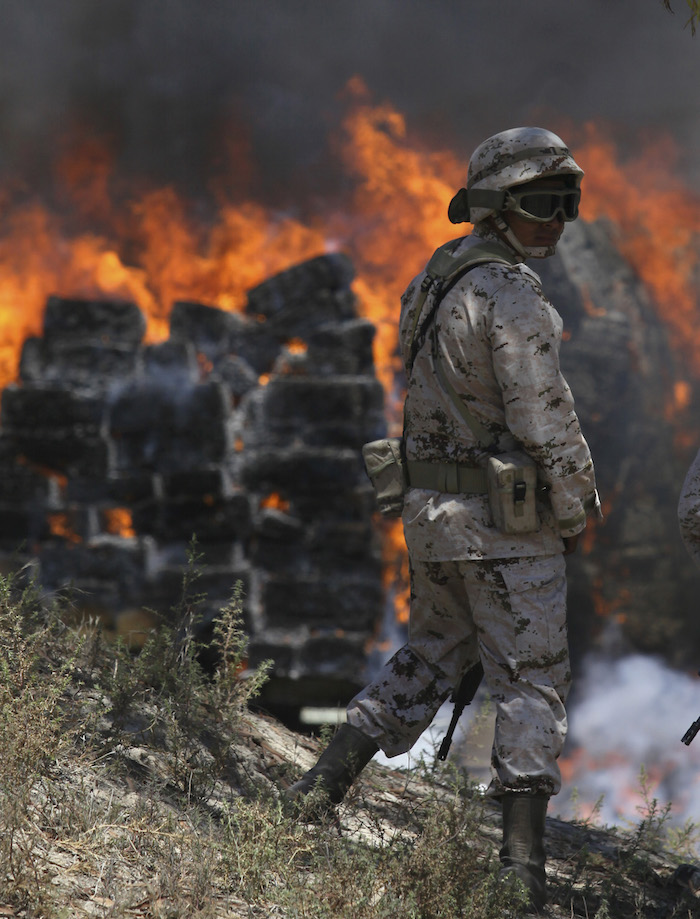 El Ejército Durante La Quema Foto Cuartoscuro