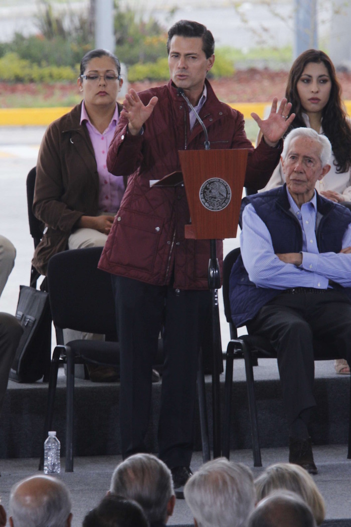 Enrique Peña Nieto  durante la inauguración del Distribuidor Vial, Ignacio Pichardo Pagaza. Foto: Cuartoscuro 