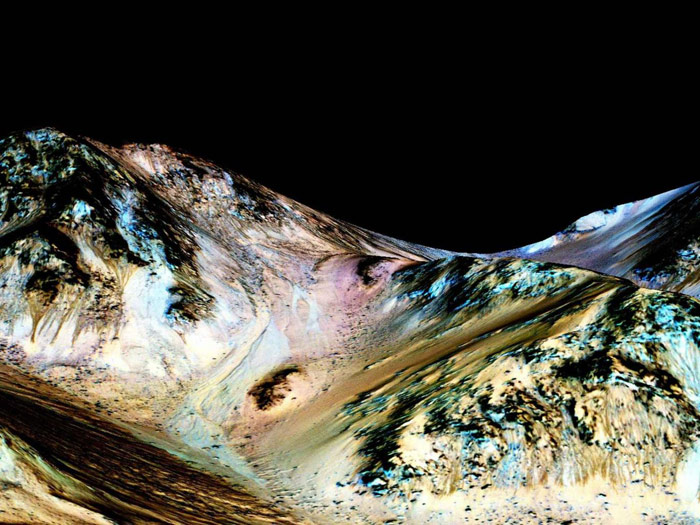 Mares salados de hielo que escurren. Foto: NASA