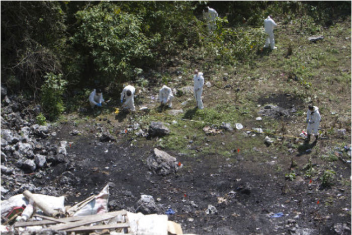 El basurero en el que la PGR aseguró que habían sido quemados los normalistas. Foto: Cuartoscuro