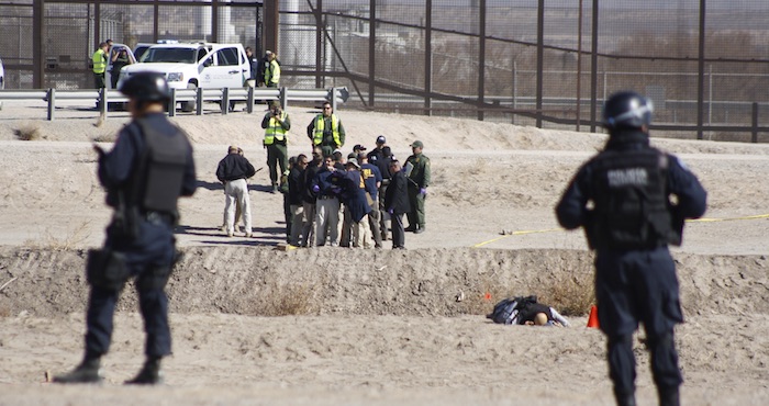 Tras La Captura De Vicente Carrillo Fuentes Sus Principales Brazos Armados Son Entrenados Y Financiados Por Los Zetas Para Hacer Frente Al Cártel De Sinaloa Foto Cuartoscuro