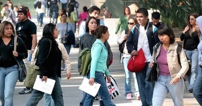 En Estados Unidos Una De Cada Cinco Jóvenes Sufre Abuso Sexual En La Universidad Foto La Opinión