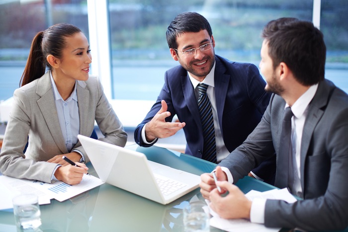 Incluso aunque pases el día entero en la oficina, una computadora podría conocerte mejor que tus compañeros. Foto: Shutterstock