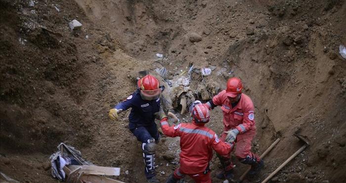 Reanudan Labores De Rescate En Guatemala Y Suben a Los Muertos Por Alud Foto Efe