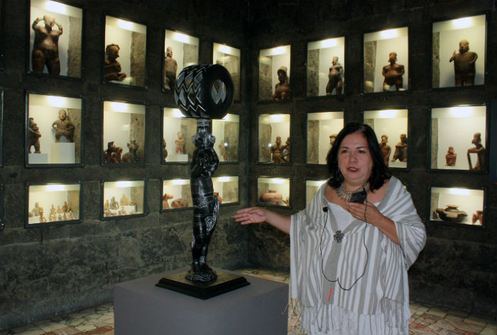 Betsabeé Romero En El Museo Anahuacalli Foto Conacultarubén Pax