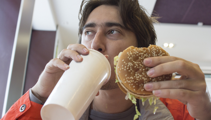 El Comer Demasiado Es Malo Para La Salud