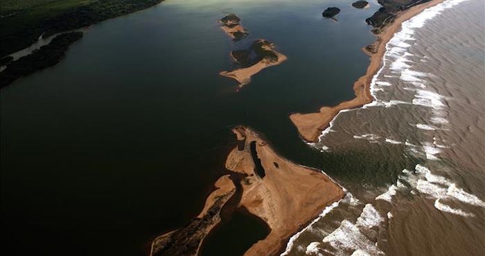 El Vertido De Lodo Llega Al Océano Atlántico Foto Efe