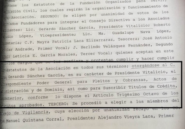 Acta en la que el licenciado Efrén Guerrero Torres da fe en la escritura pública 6079, volumen sexagésimo redactada el 26 de julio de 2005 en Salvatierra, Guanajuato, Sánchez García es nombrado “Presidente Vitalicio”. Foto: Zona Franca