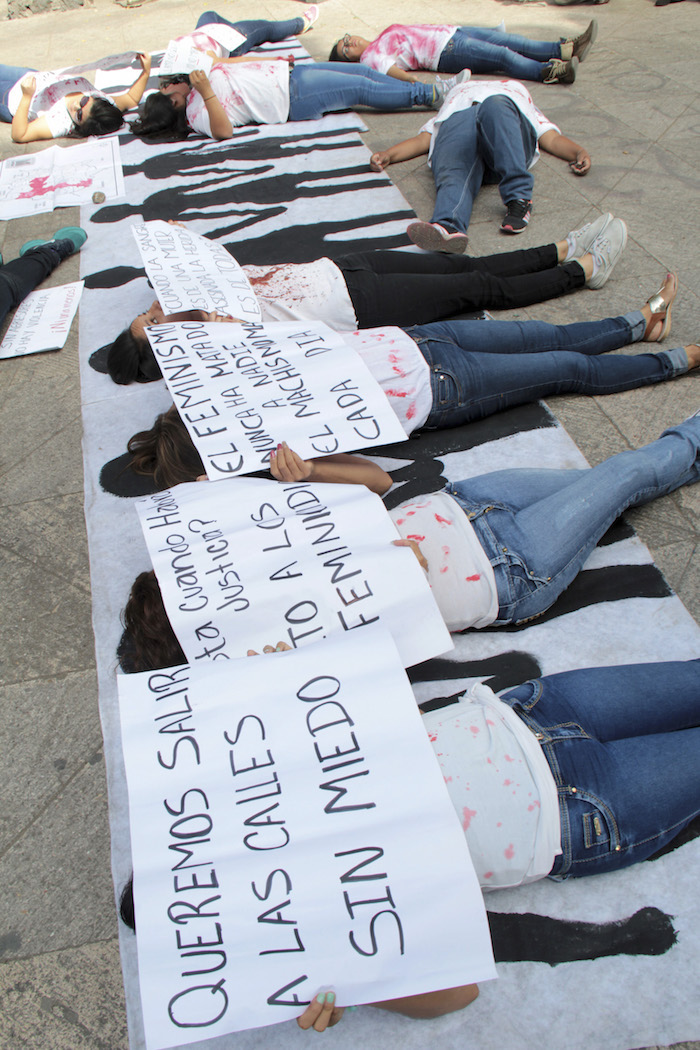 Mujeres protestan en Cuernavaca para exigir la Eliminación de la Violencia contra la Mujer . Foto: Cuartoscuro. 