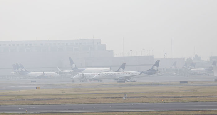 Retrasos Y Algunas Cancelaciones De Vuelos Provocó Un Banco De Niebla En El Aeropuerto Internacional De La Ciudad De México Foto Cuartoscuro