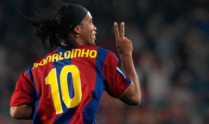 Ronaldinho es un referente de los últimos tiempos para el club catalán, por elo sus palabras cobran mayor relevancia. Foto: EFE