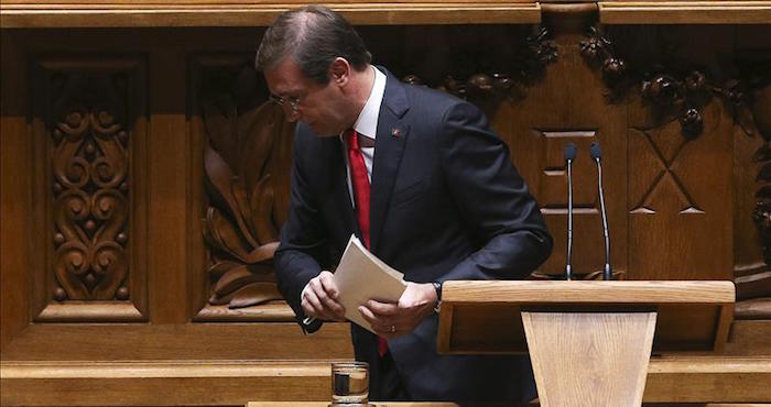 El Primer Ministro Conservador Pedro Passos Coelho Tras La Moción De Rechazo Durante La Sesión Parlamentaria En La Que El Gobierno Presentó Su Programa En Lisboa Portugal Hoy De Noviembre De Foto Efe