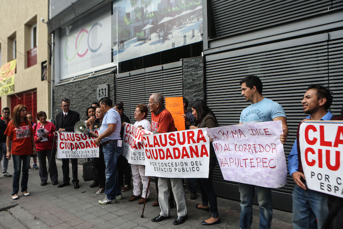 Vecinos De La Cuauhtémoc Protestan Ante Lo Que Consideran El Intento De Imposición Del Ccc Foto Francisco Cañedo Sinembargo