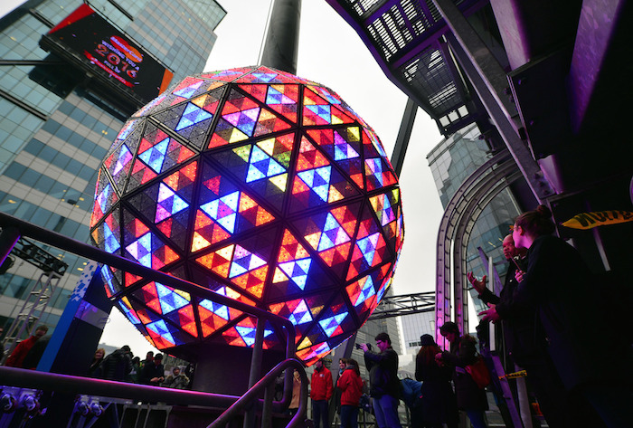 Festejos De Fin De Año En El Times Square De By Foto Xinhua