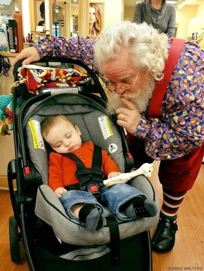 Santa Claus Inmortaliza El Sueño De Un Bebé Foto the Huffington Post