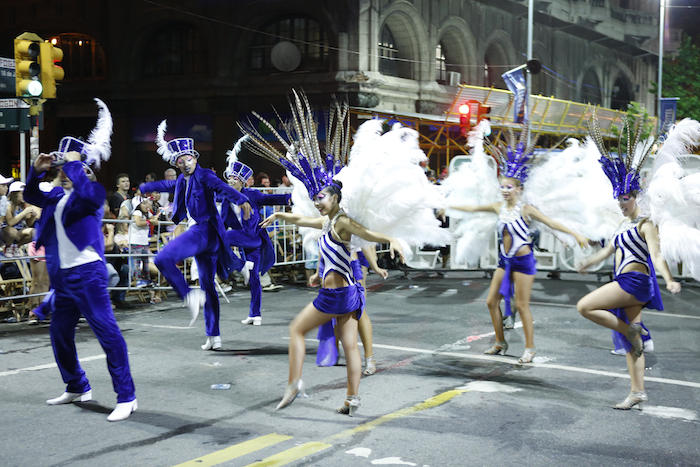 El Carnaval De Uruguay Considerado El Más Largo Del Mundo Inicia Oficialmente Este De Enero De Con Su Tradicional Desfile Por La Avenida De Julio En Montevideo Foto Efe