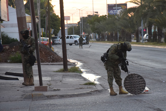 "El Chapo" Guzmán y "El Cholo Iván" intentaron darse a la fuga a través del sistema de alcantarillado de la ciudad de Los Mochis. Foto: AP