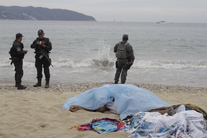 Guerrero no es sólo Acapulco, las regiones apartadas están controladas por los carteles delictivos, y los testimonios dan evidencia del horror de muchos cuya defensa y respeto de los derechos humanos es pura buena intención. Foto: Archivo Cuartoscuro