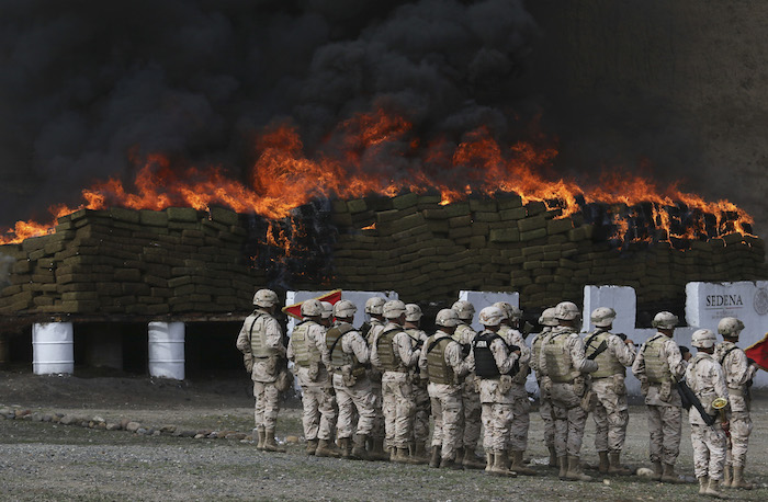 En noviembre autoridades incineraron 19 toneladas de droga en Tijuana, Baja California.  Foto: Cuartoscuro