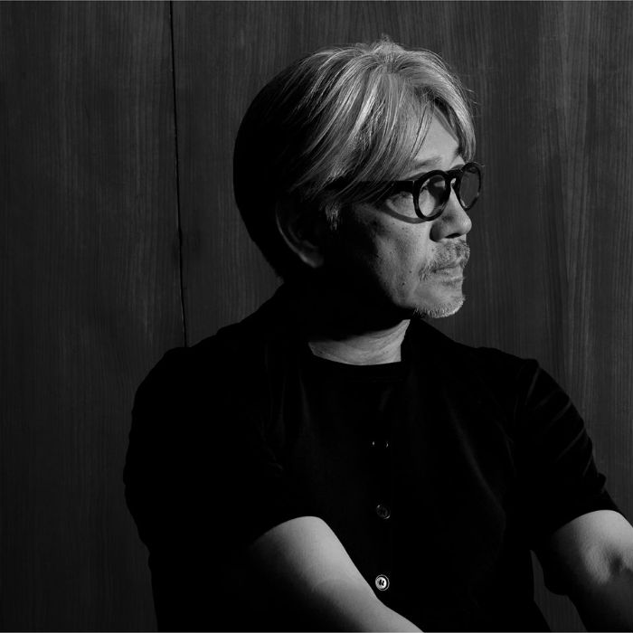 Dice Que La Enfermedad Lo Ha Hecho Pensar En El Paso Del Tiempo Foto Facebook De Ryuichi Sakamoto