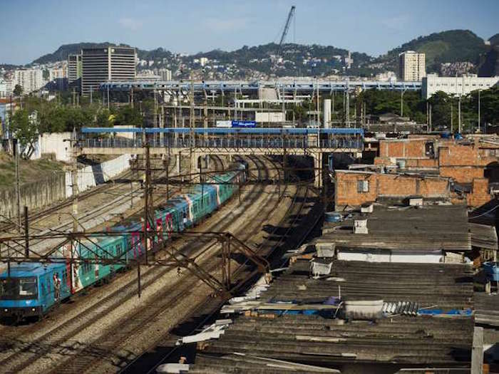 La construcción de la nueva línea de Metro es uno de los ejemplos de obras que se mantienen inconclusas. Foto: EFE