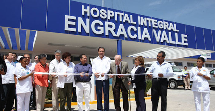 En Marzo De Dio El Nombre De Su Bisabuela Engracia Valle Al Hospital Integral De Tulcingo Del Valle Foto Especial