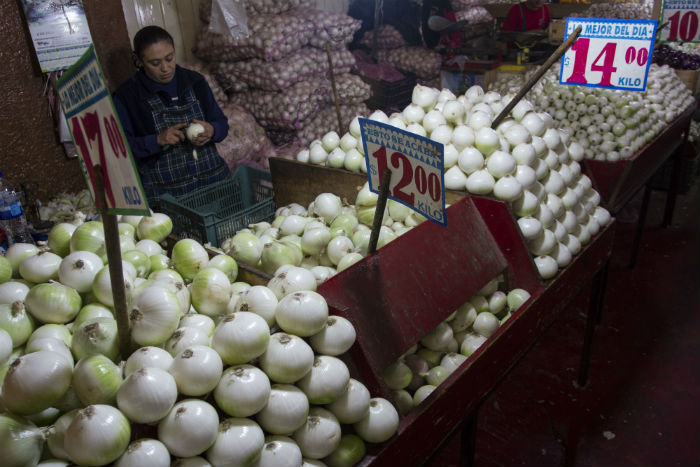 El aumento de precios de los alimentos impactará con la capacidad adquisitiva del salario de los mexicanos. Foto: Cuartoscuro