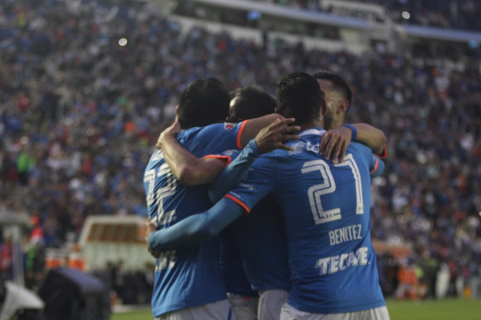 "La Máquina" aplastó al líder del Clausura 2016 en el Estadio Azul. Foto: Valentina López, SinEmbargo