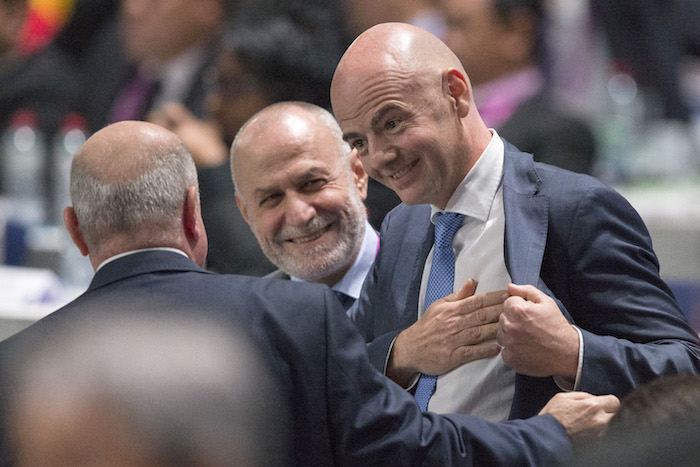 Infantino Aparece Como Una Opción Que Busca Alejar a La Fifa De Las Polémicas En Las Que Ha Estado Envuelta Recientemente Foto Ap