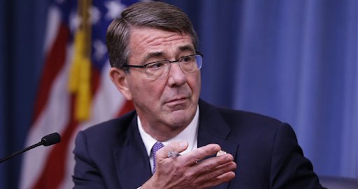 El Secretario De Defensa Estadounidense Ash Carter En Conferencia De Prensa En Washington Documentos Revelan Que Carter Usó Su Cuenta Personal De Email Para Asuntos Oficiales Durante Casi Un Año Hasta Diciembre De Foto Ap