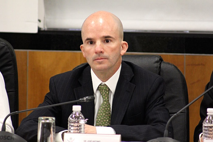 José Antonio González Anaya, Director General de Pemex, durante su comparecencia esta mañana en la Cámara de Diputados. Foto: Luis Barrón, SinEmbargo 