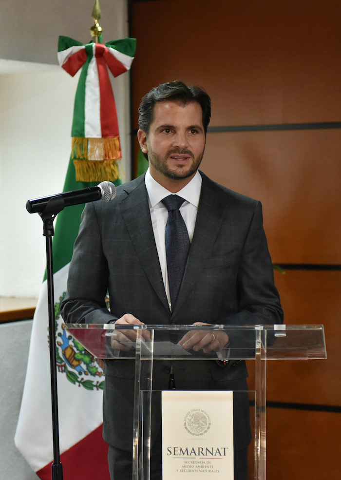 La Anea Y Cientos De Ciudadanos Exigen Al Titular De La Semarnat Rafael Pacchiano Evitar Que Desaparezcan Los Espacios Públicos Dedicados a Promover La Educación Ambiental En Nuestro País Foto Cuartoscuro