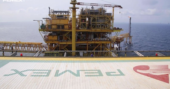 Moisés Flores Salmerón, líder de la Unión Nacional de Técnicos y Profesionistas Petroleros (Untypp) confirmó en entrevista para diversos medios que esta semana inicia la segunda etapa de recortes y que se realizará por tres formas distintas. Foto: Pemex