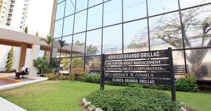 La Fiscalía Panameña Allana Las Oficinas De Mossack Fonseca Por El Escándalo De Los Papeles De Panamá Fotografía De La Sede De La Firma De Abogados Mossack Fonseca El De Abril De En La Ciudad De Panamá panamá Foto Archivoefe