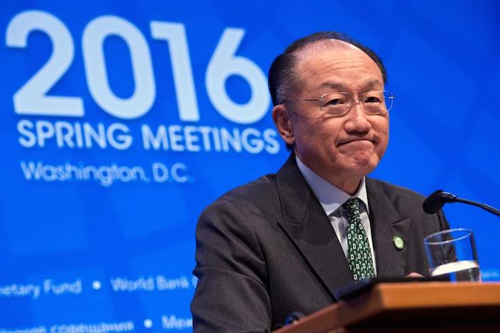 El presidente del Banco Mundial (BM), Jim Yong Kim, durante una rueda de prensa en la sede del Fondo Monetario Internacional (FMI) en Washington. EFE