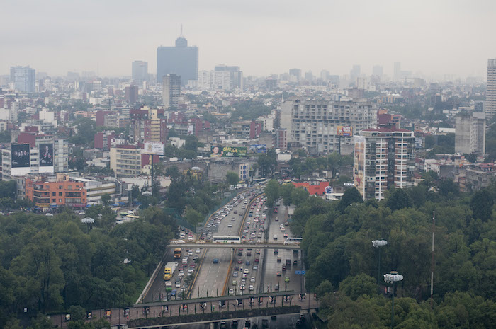 El transporte representa casi la mitad de la contaminación atmosférica de la Ciudad de México, que según datos del gobierno mata hasta dos mil 700 personas cada año. Foto: Cuartoscuro