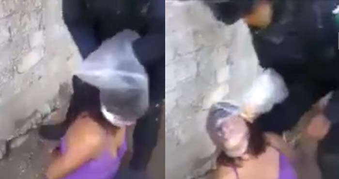 La Agente De La Policía Federal Detenida Hoy Aparece En El Video Asfixiando Con Una Bolsa a La Joven Detenida En Ajuchitlán Guerrero Foto Especial