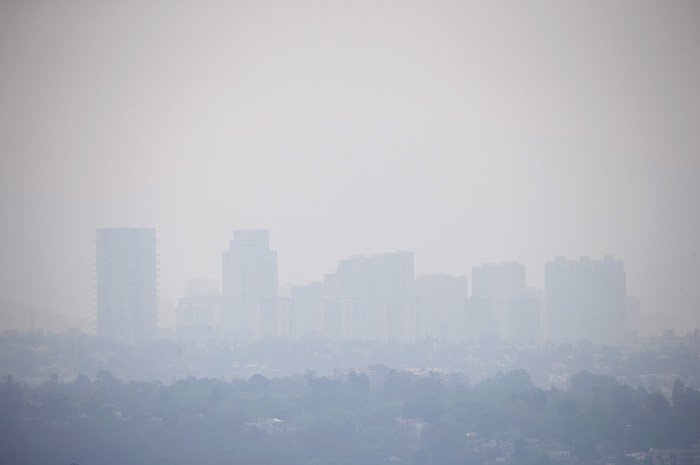 La CAMe activó esta noche la fase 1 de contingencia ambiental en el Valle de México por los altos niveles de ozono registrado. Foto: AP