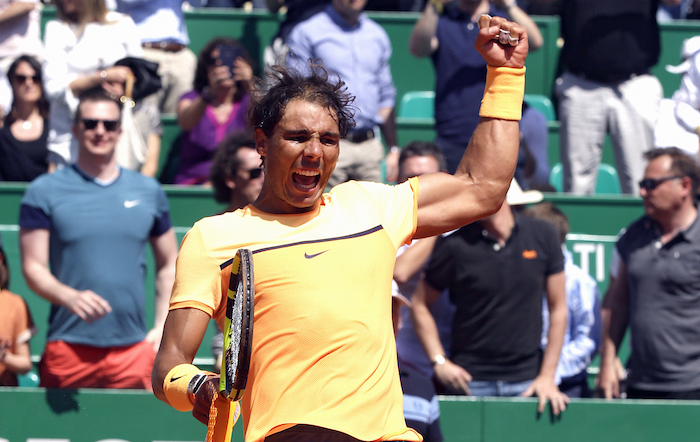 El Español Rafael Nadal Festeja Tras Vencer a Stan Wawrinka En Los Cuartos De Final Del Masters De Montecarlo El Viernes De Abril De En Mónaco Foto Ap