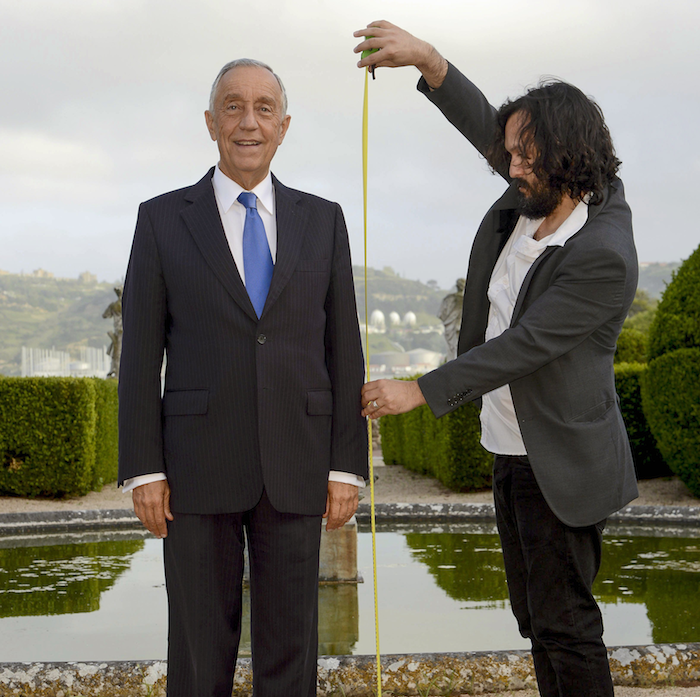 El Presidente De Portugal En Sesión De Fotos Para El Museo De Cera De Madrid Foto Efe