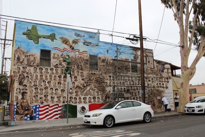 El Mural entre Héroes Está Pintado Sobre El Muro Exterior Del Restaurante la Chiquita En Santa Ana California Y Cuya Inauguración Está Prevista Para El Verano Foto Efe